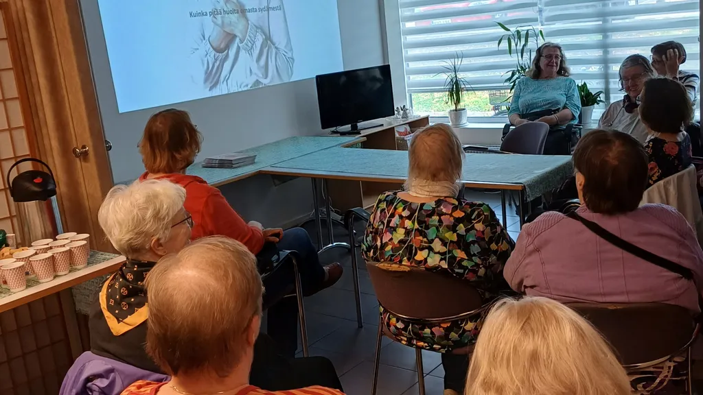 Verkkoluennon katselutilaisuus