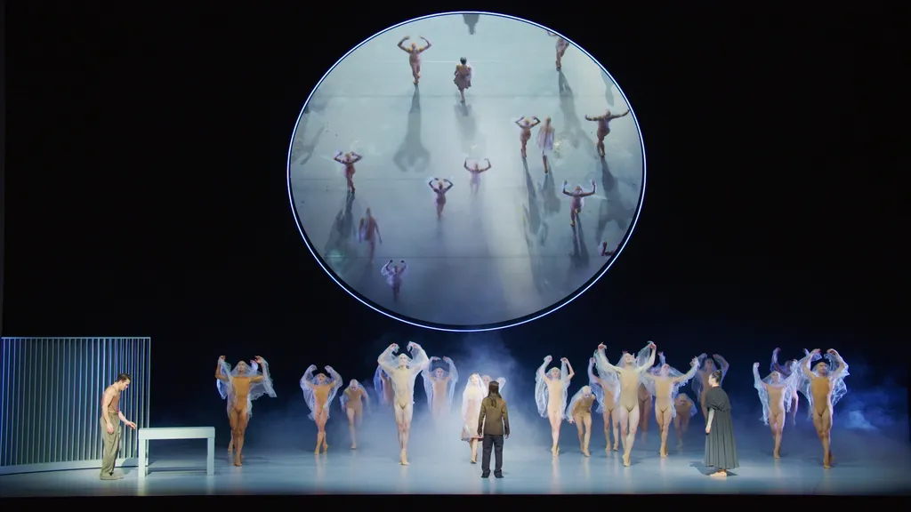 BALETTI: JOUTSENLAMPI (Semperoper ballet / Tshaikovski)