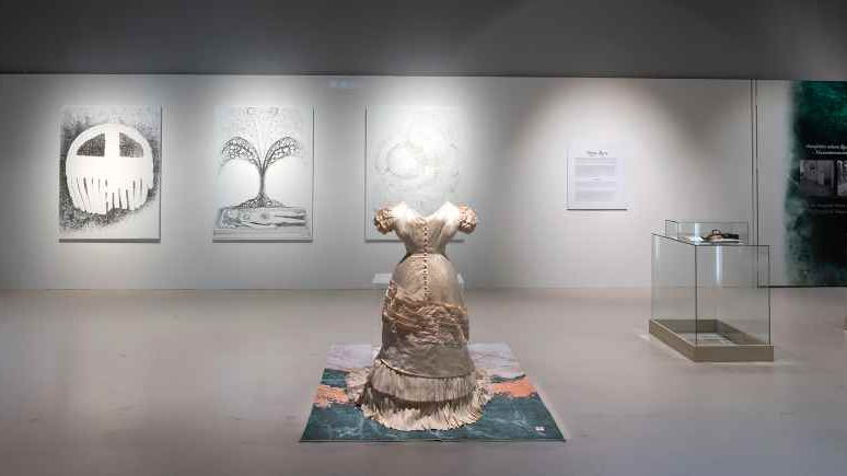 Otos, jälki, henki -näyttelyn opastukset Satakunnan Museossa